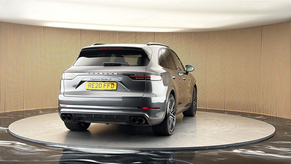More views of Porsche Cayenne