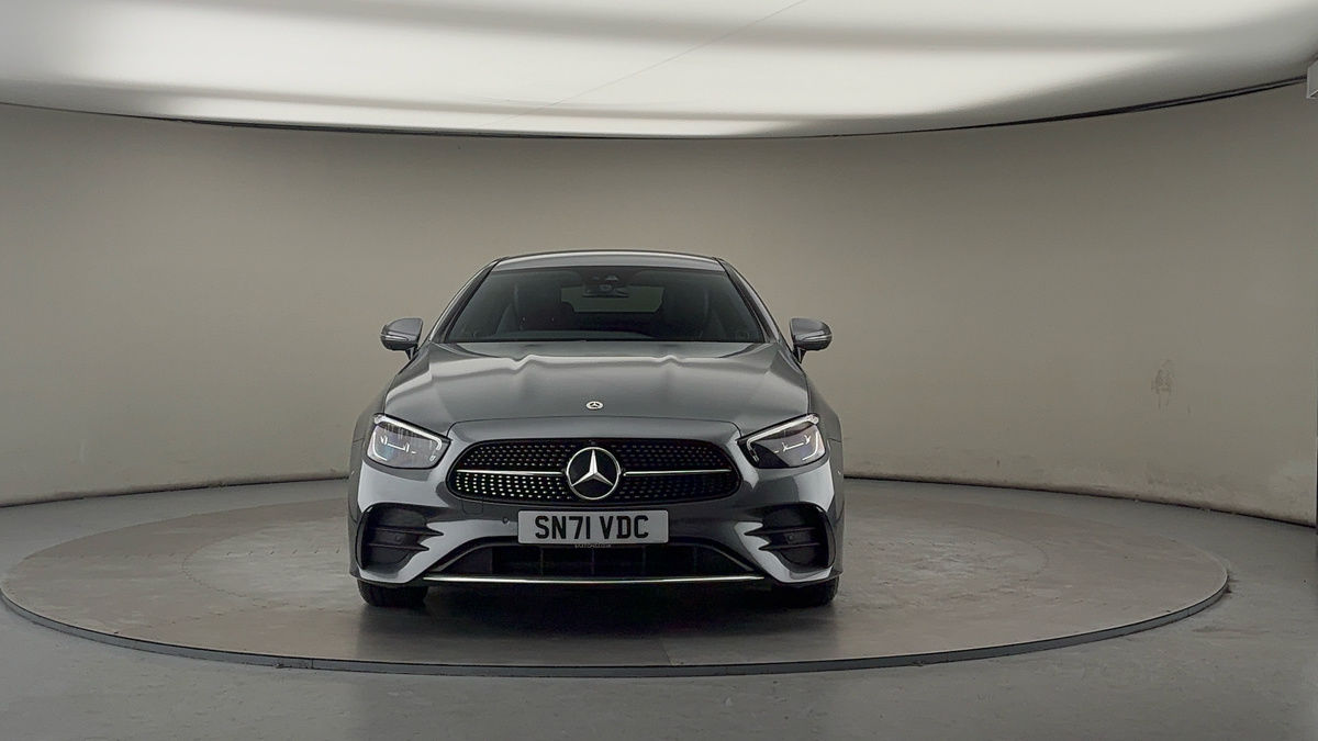 Mercedes-Benz E Class Image 3