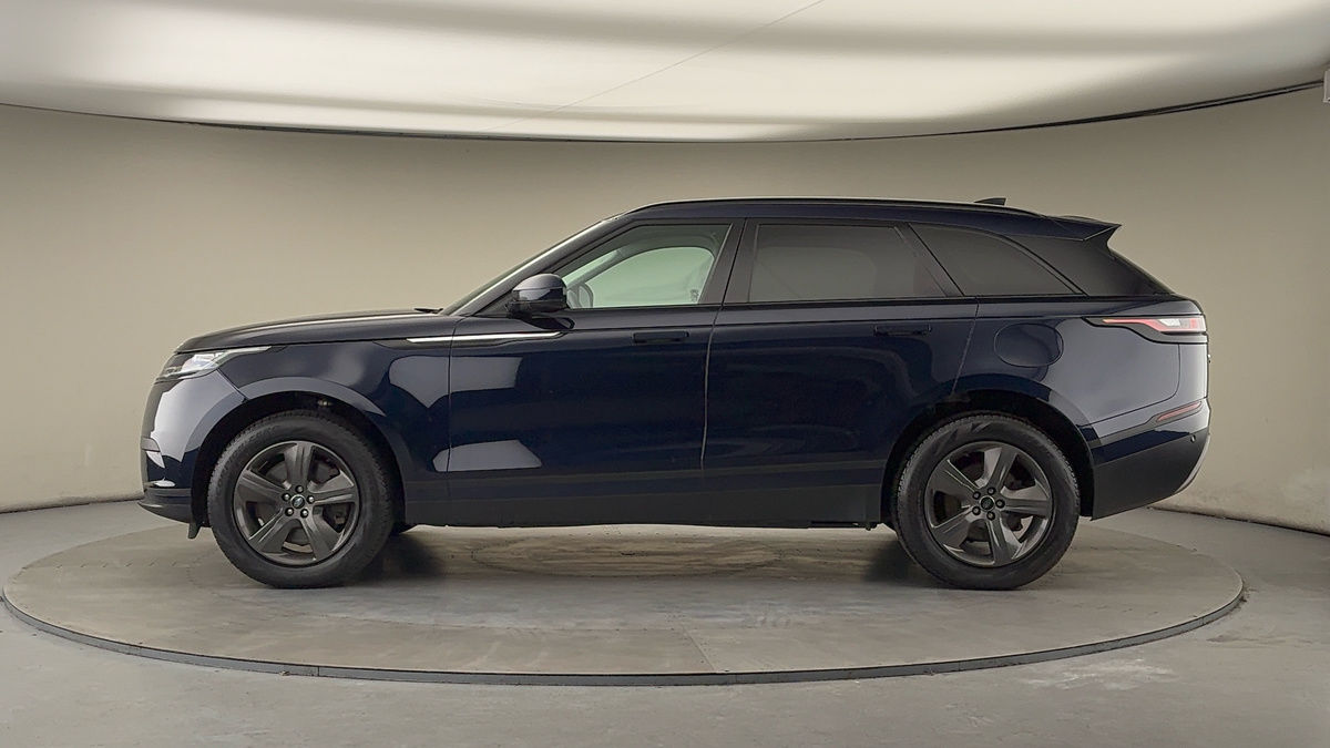 Land Rover Range Rover Velar Image 15