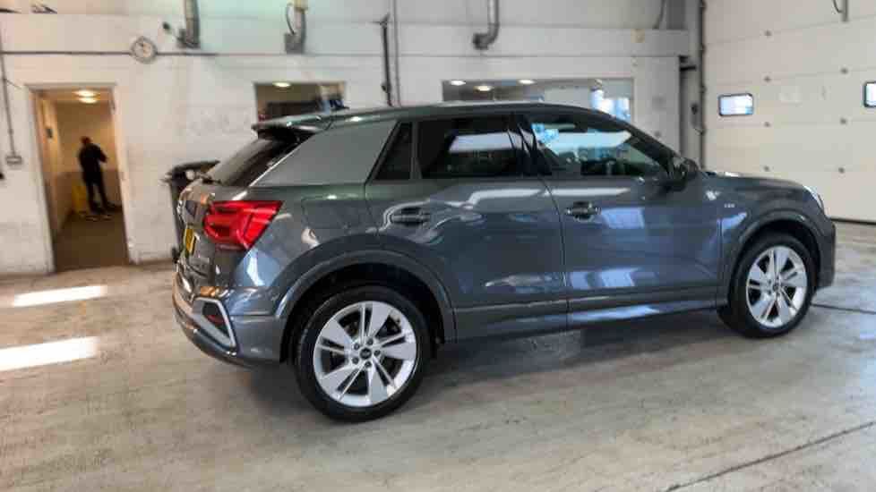 More views of Audi Q2