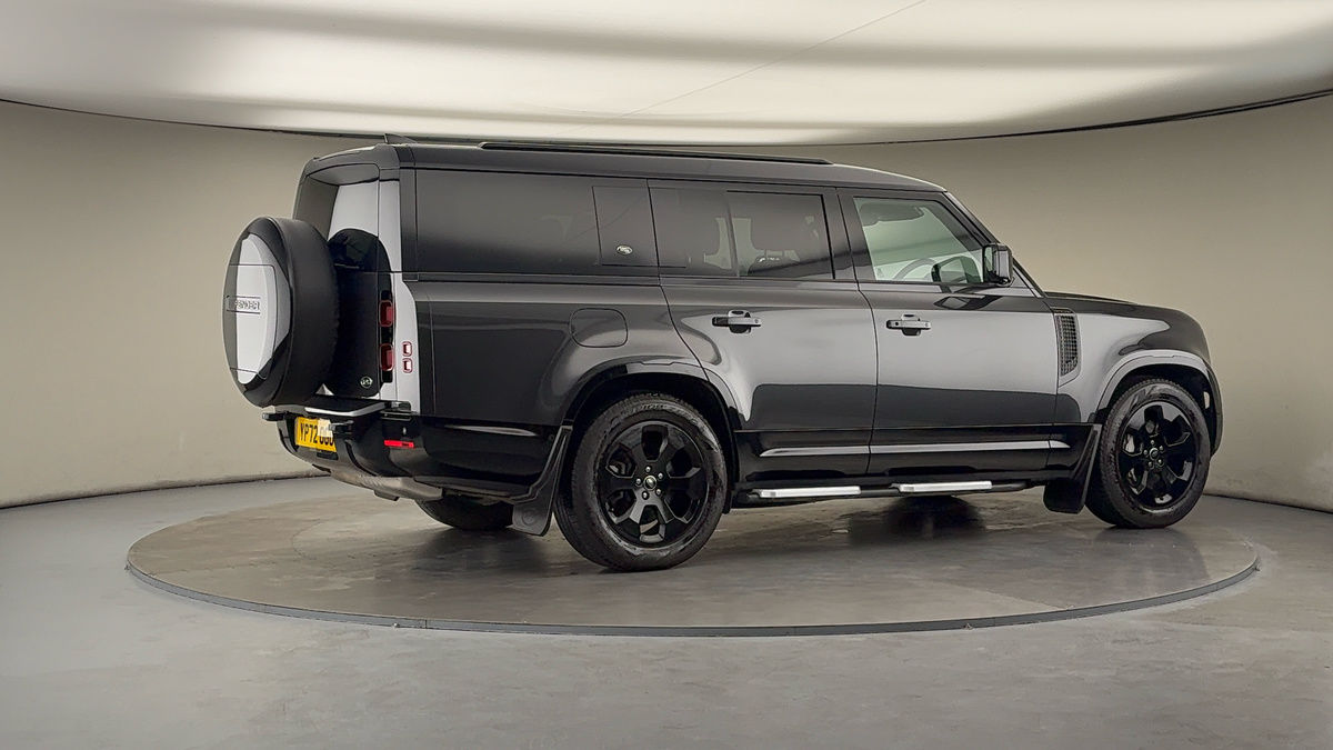 More views of Land Rover Defender 130