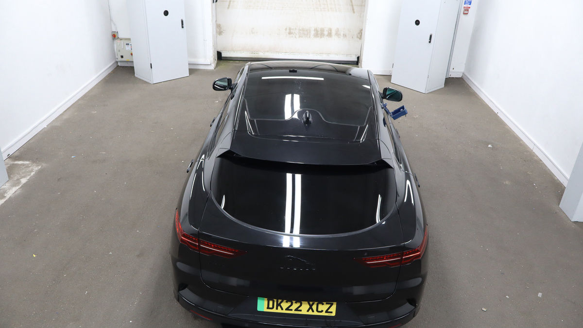 Jaguar I-PACE Image 8