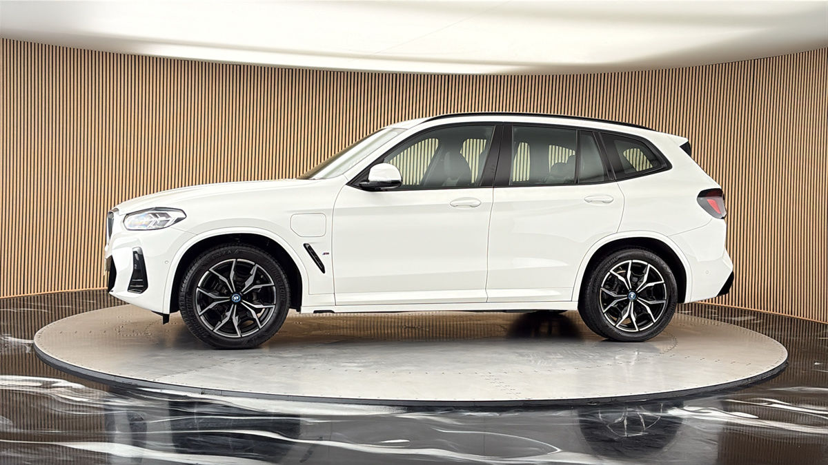 More views of BMW X3