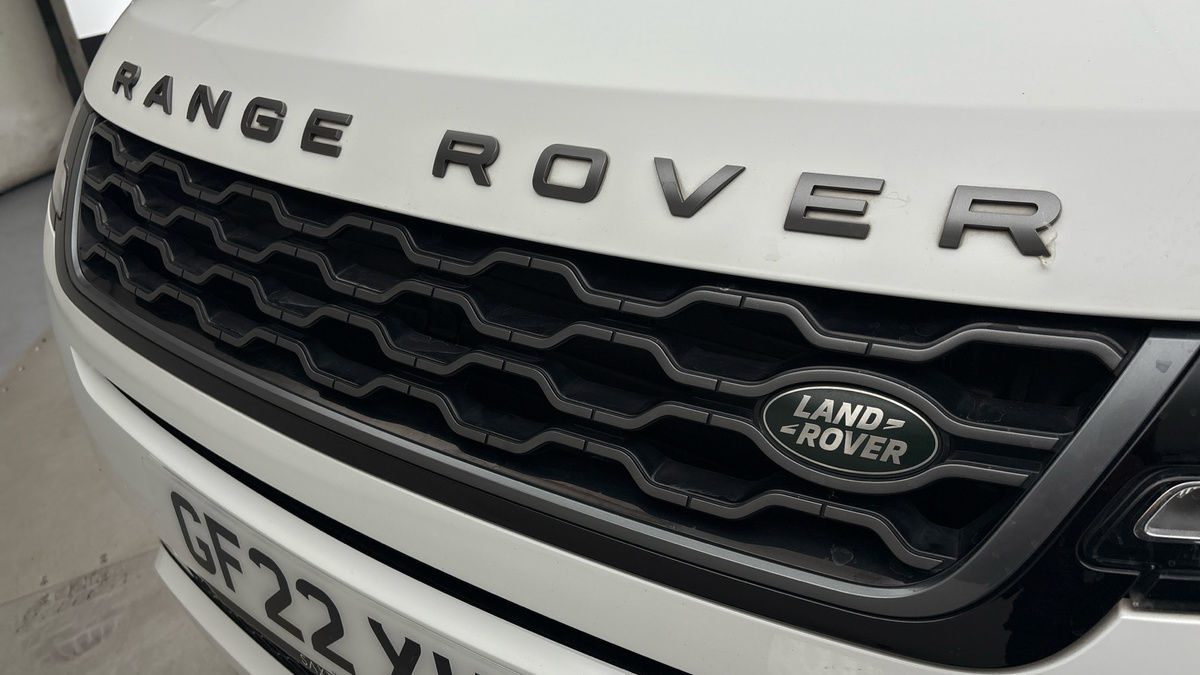 Land Rover Range Rover Evoque Image 24