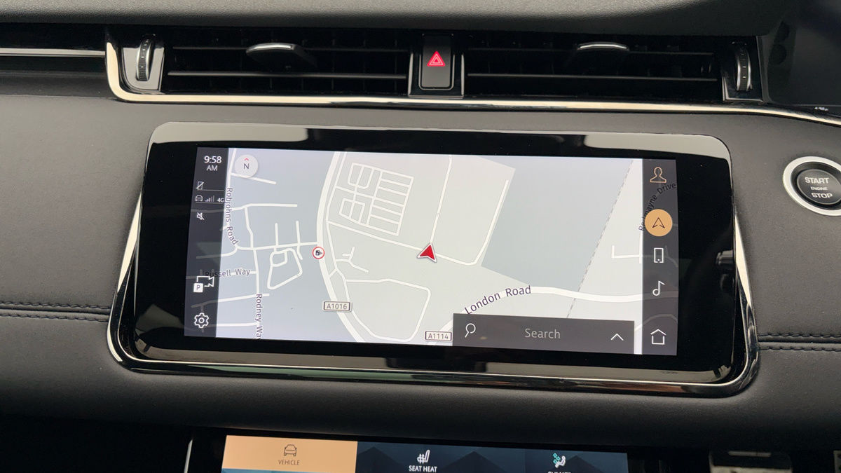 Land Rover Range Rover Evoque Image 17