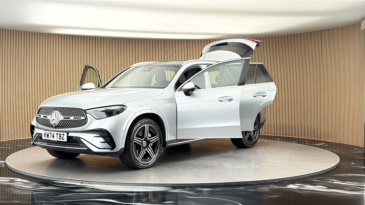 More views of Mercedes-Benz GLC