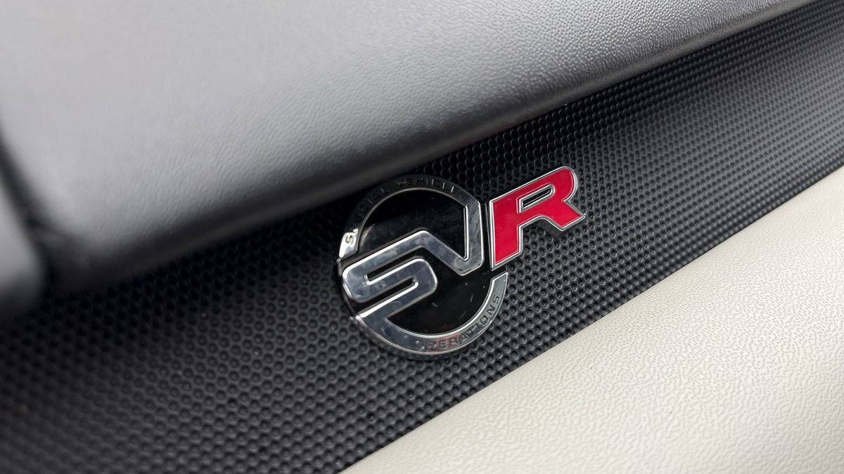Land Rover Range Rover Sport Image 35