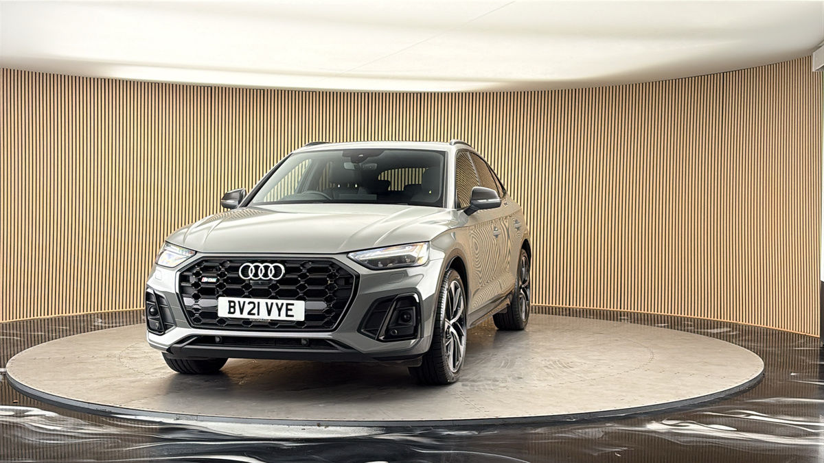More views of Audi SQ5