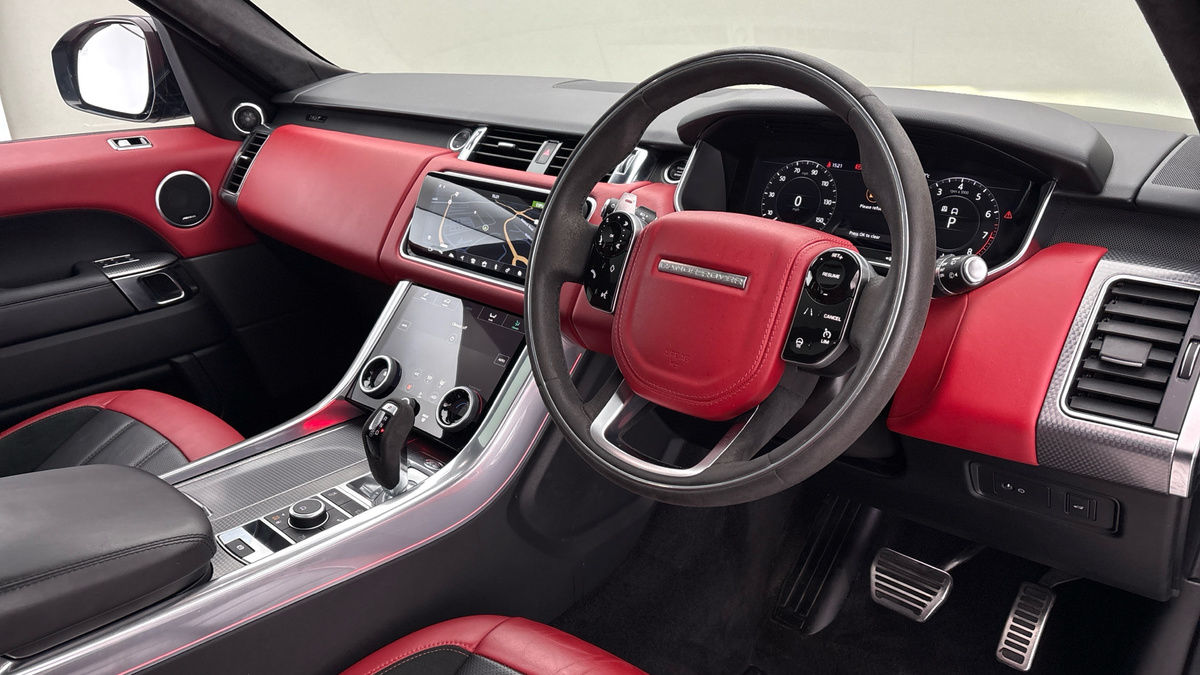 Land Rover Range Rover Sport Image 5