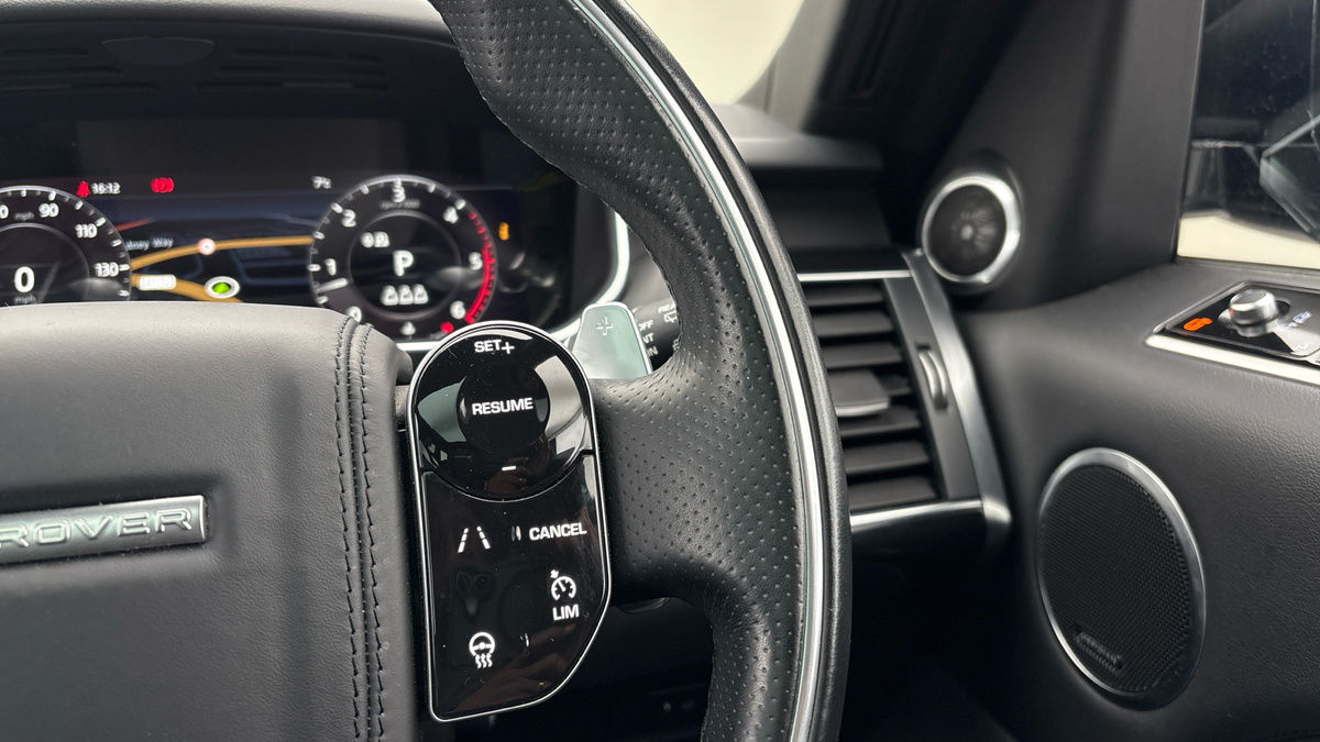 Land Rover Range Rover Sport Image 14