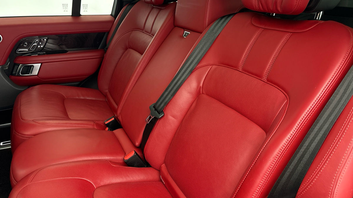 Land Rover Range Rover Image 8