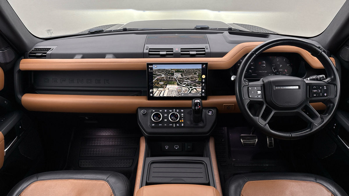 Land Rover Defender 90 Image 12