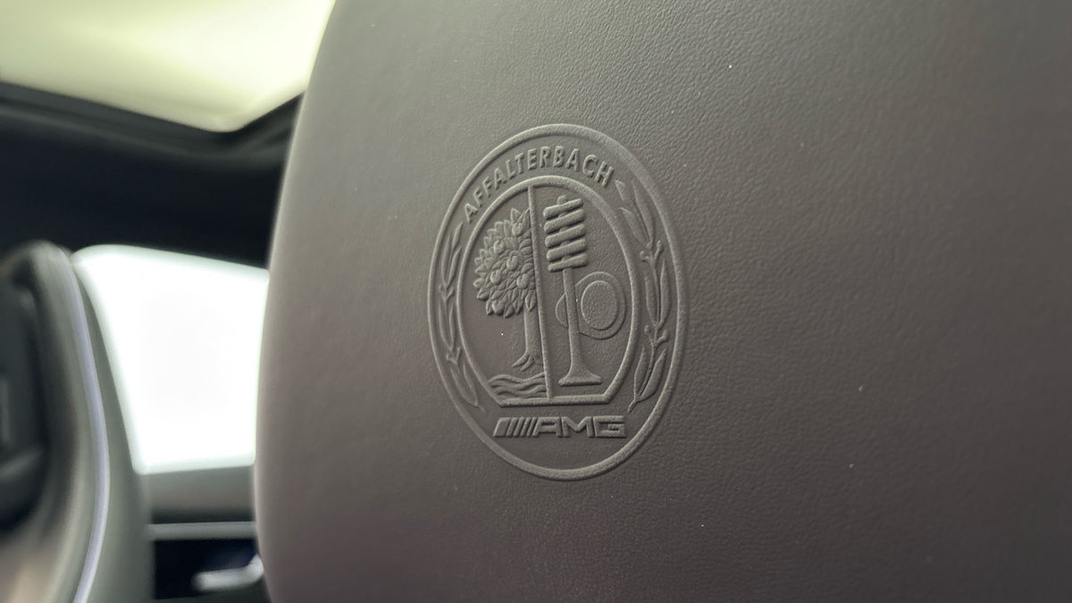 Mercedes-Benz EQE Image 33