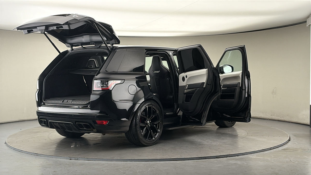 More views of Land Rover Range Rover Sport