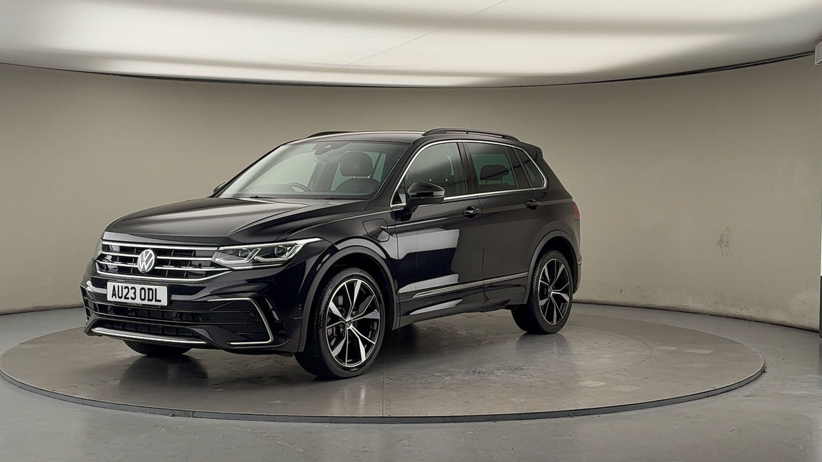 More views of Volkswagen Tiguan