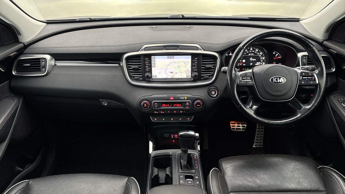Kia Sorento Image 12