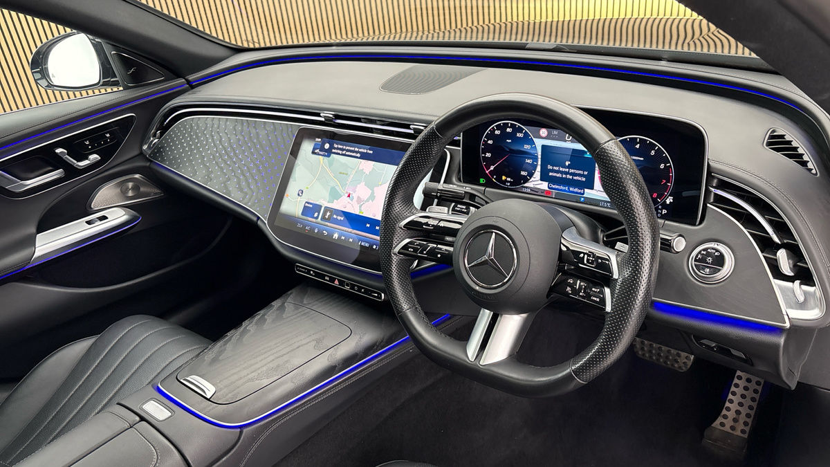 Mercedes-Benz E Class Image 5
