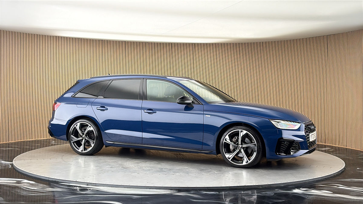 More views of Audi A4 Avant