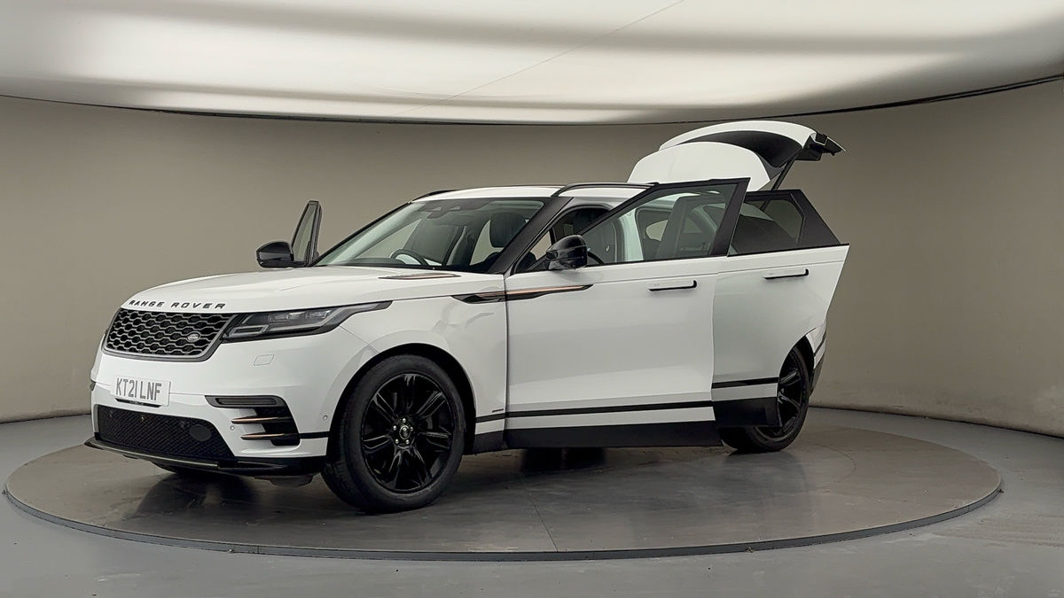 Land Rover Range Rover Velar Image 22