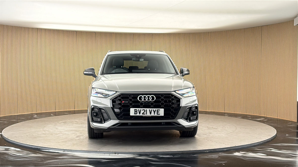 More views of Audi SQ5