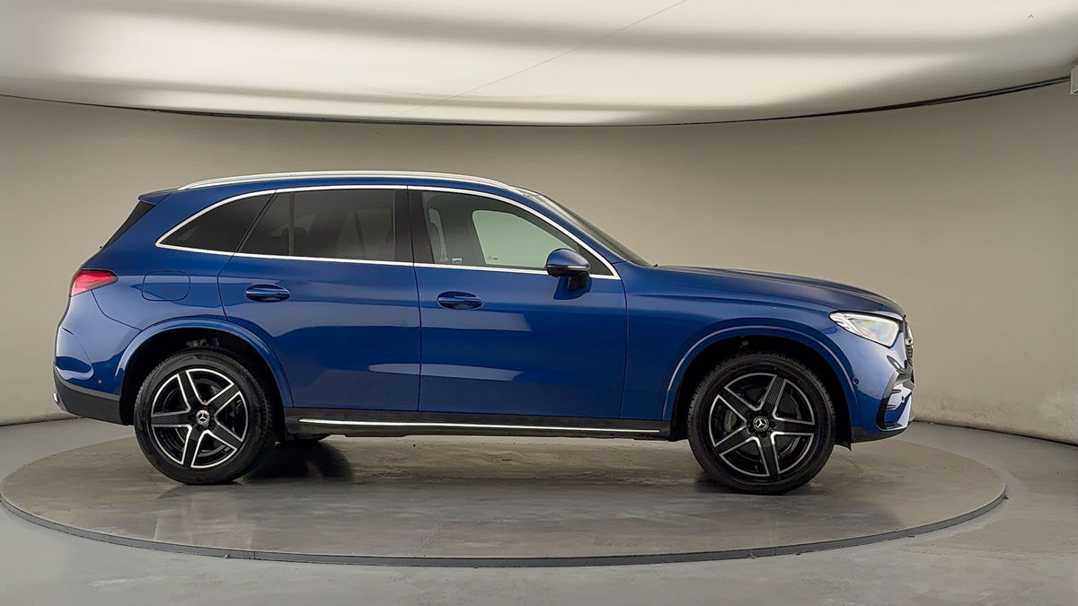 More views of Mercedes-Benz GLC