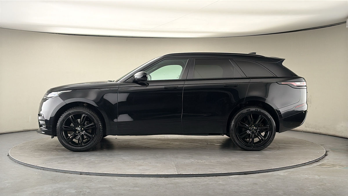 Land Rover Range Rover Velar Image 15