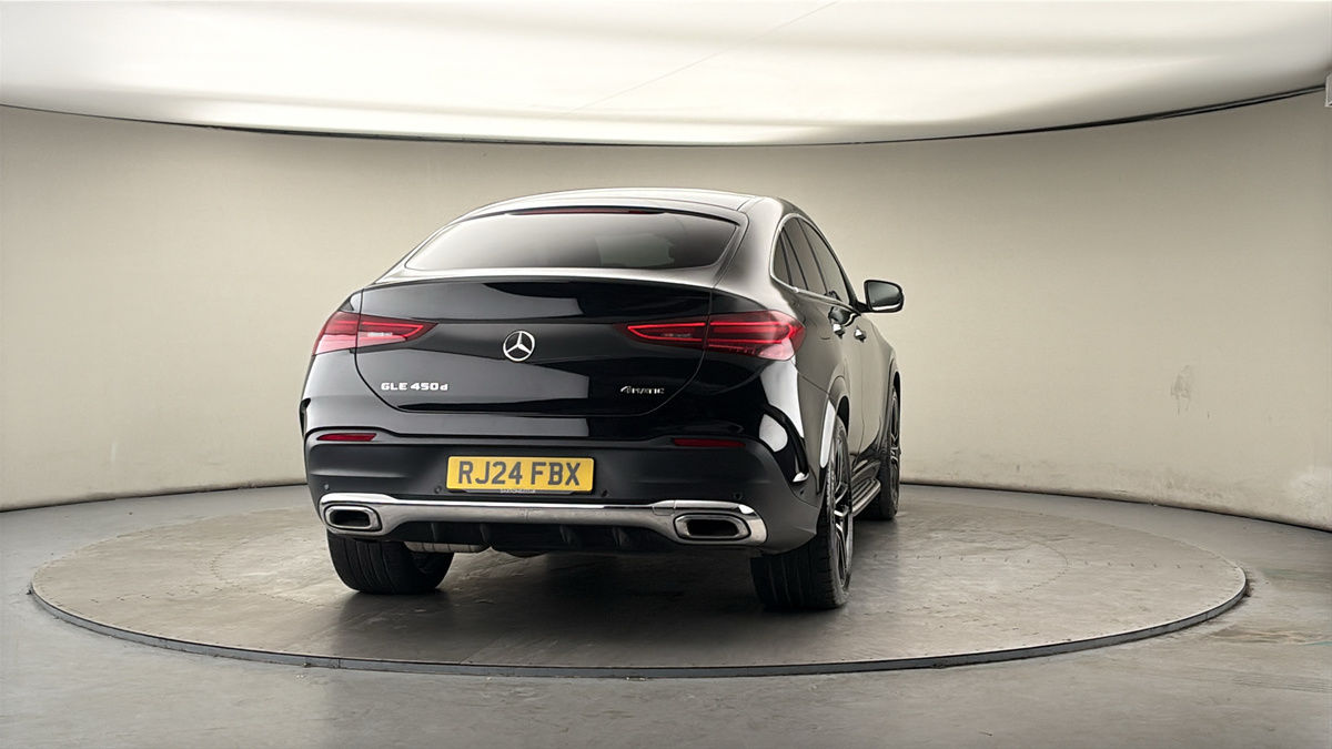 More views of Mercedes-Benz GLE