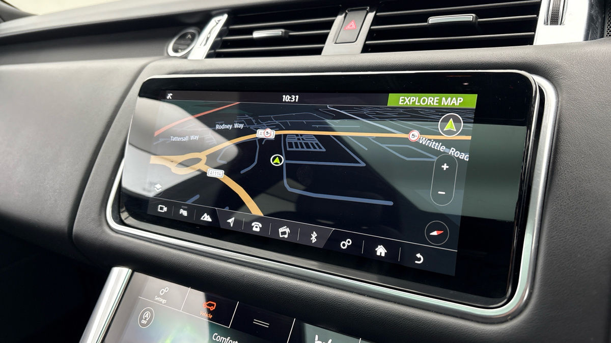 Land Rover Range Rover Sport Image 17