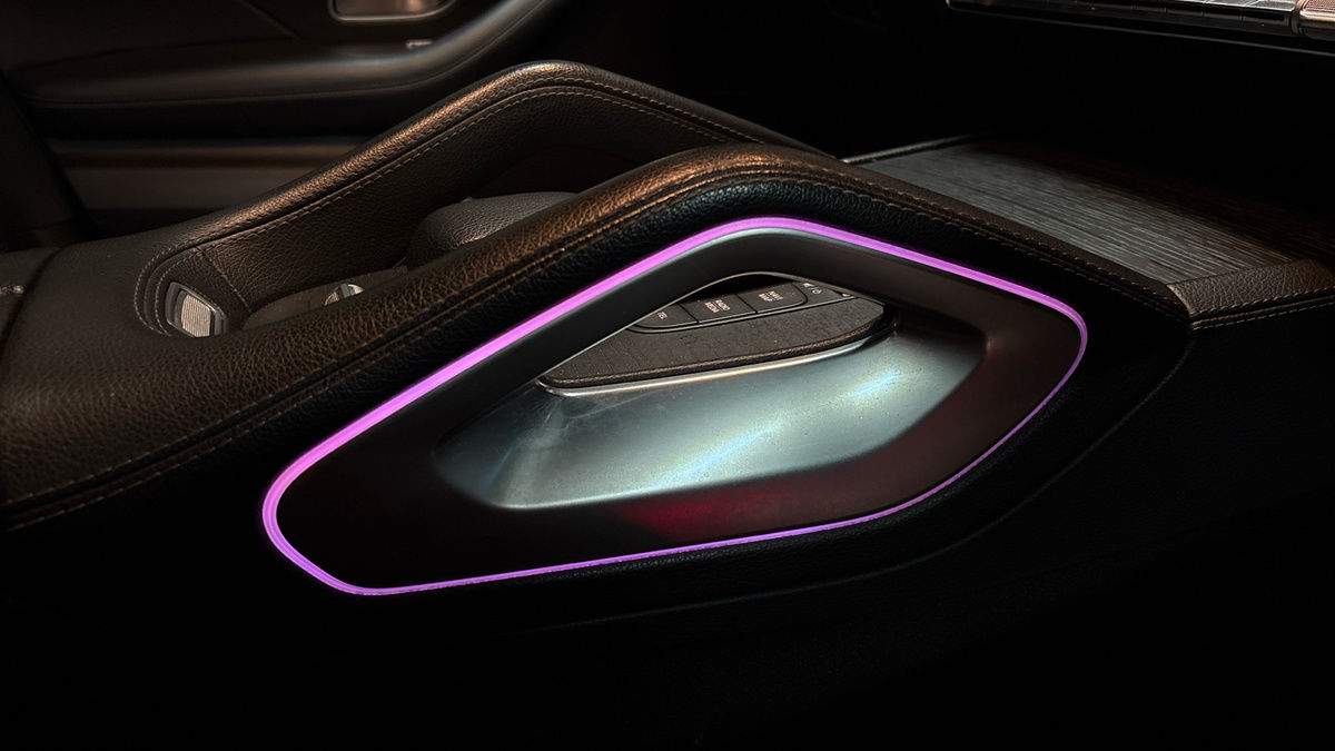 Mercedes-Benz GLE Image 23