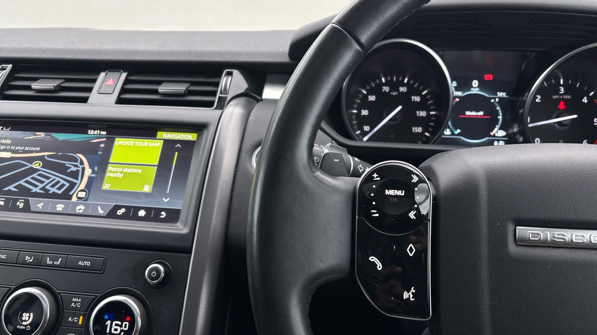 Land Rover Discovery Image 19