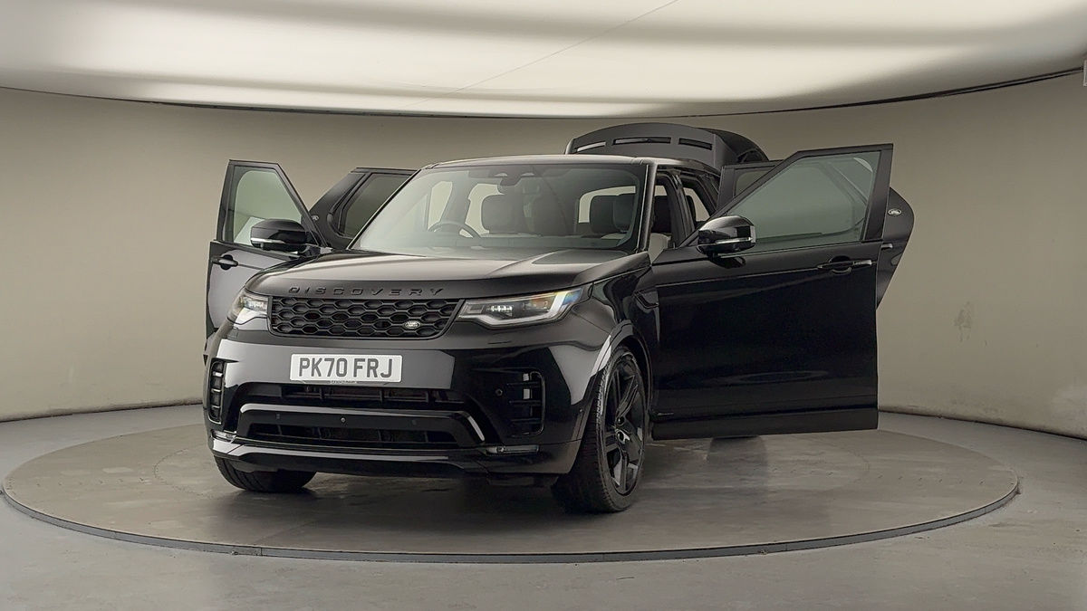 More views of Land Rover Discovery