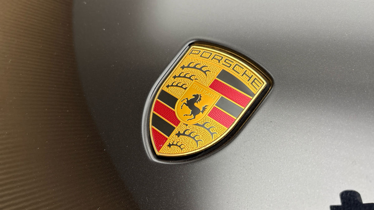 Porsche Taycan Image 24