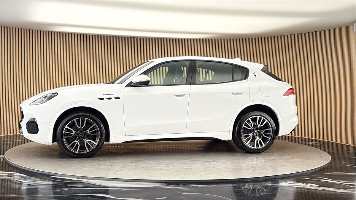More views of Maserati Grecale