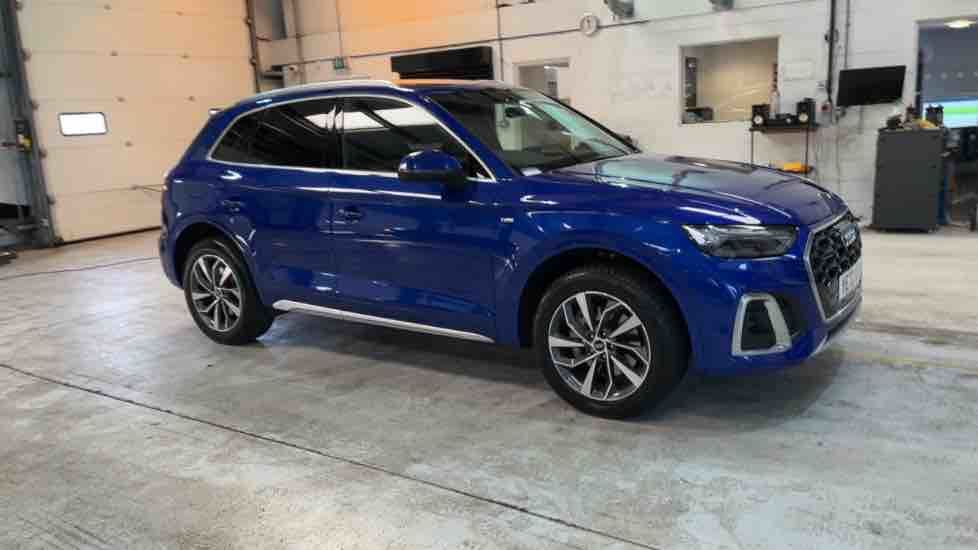 More views of Audi Q5