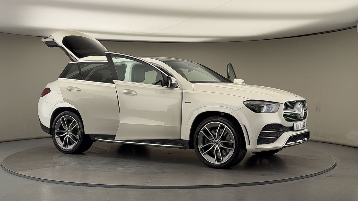 More views of Mercedes-Benz GLE