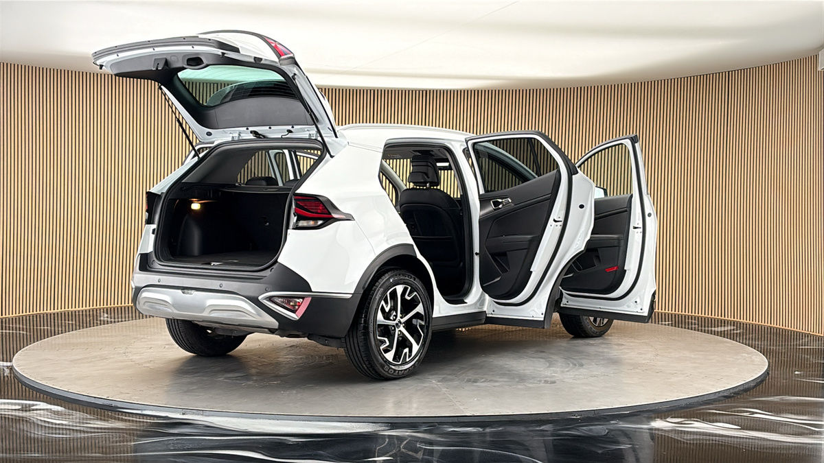 More views of Kia Sportage