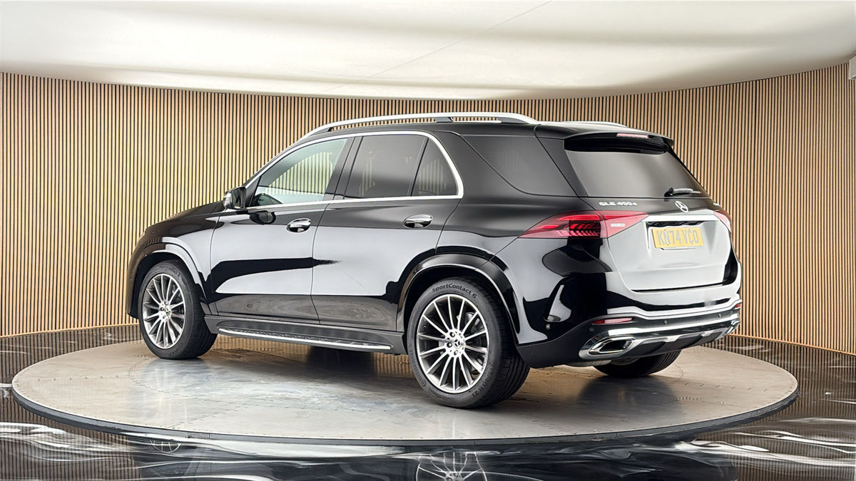 More views of Mercedes-Benz GLE