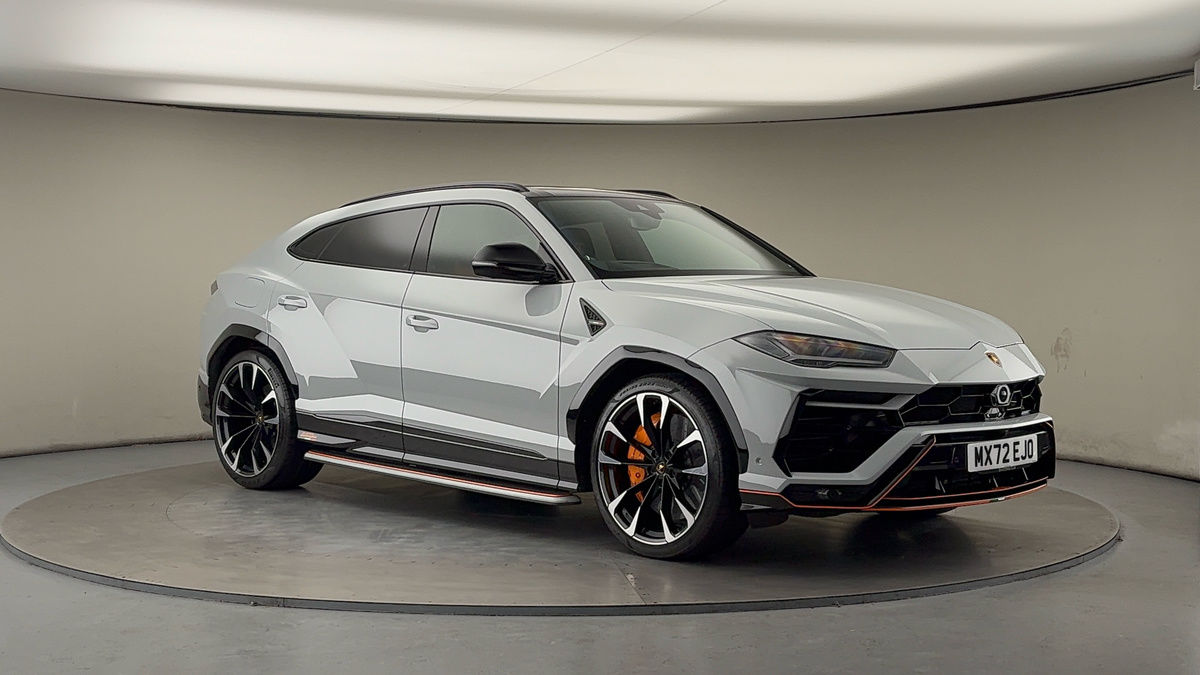 More views of Lamborghini Urus