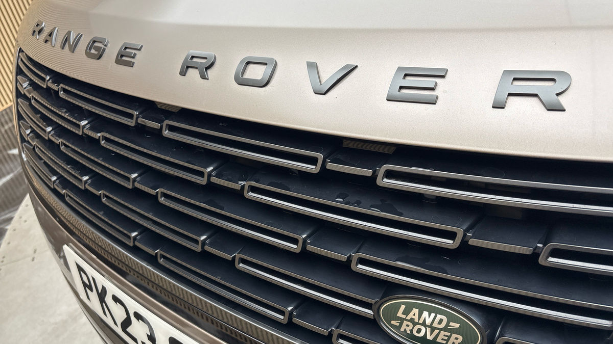 Land Rover Range Rover Image 24