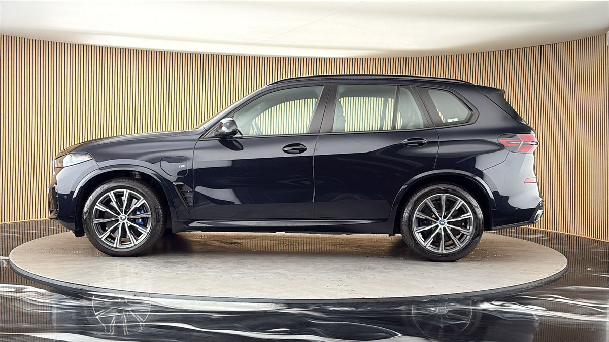 BMW X5 Image 15