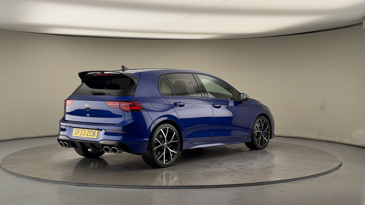 Volkswagen Golf Image 21