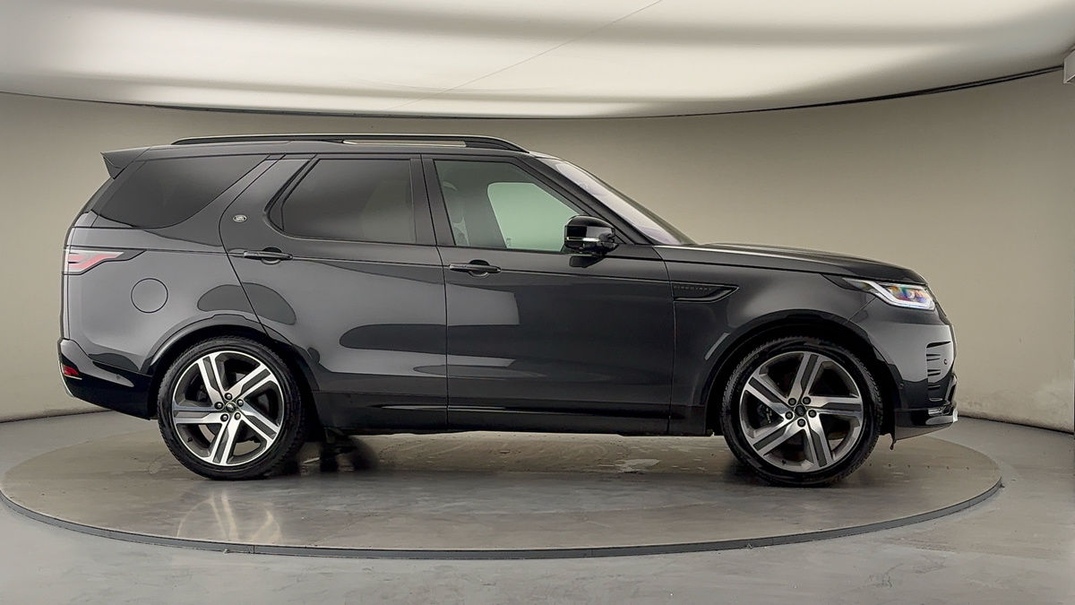 More views of Land Rover Discovery