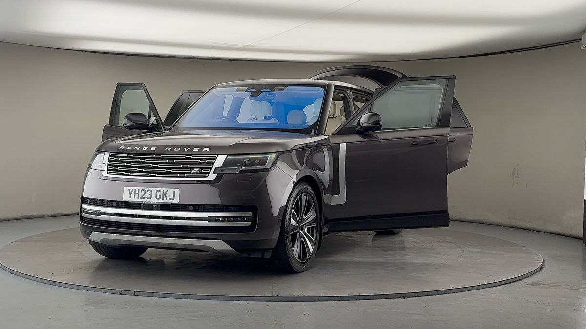 More views of Land Rover Range Rover