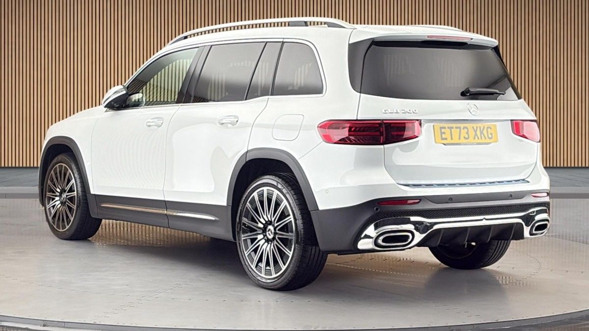 Mercedes-Benz GLB Image 2