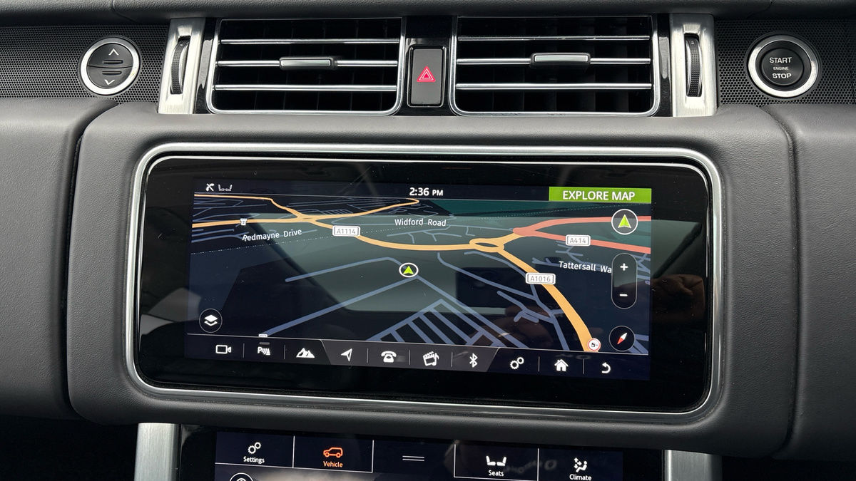 Land Rover Range Rover Image 17