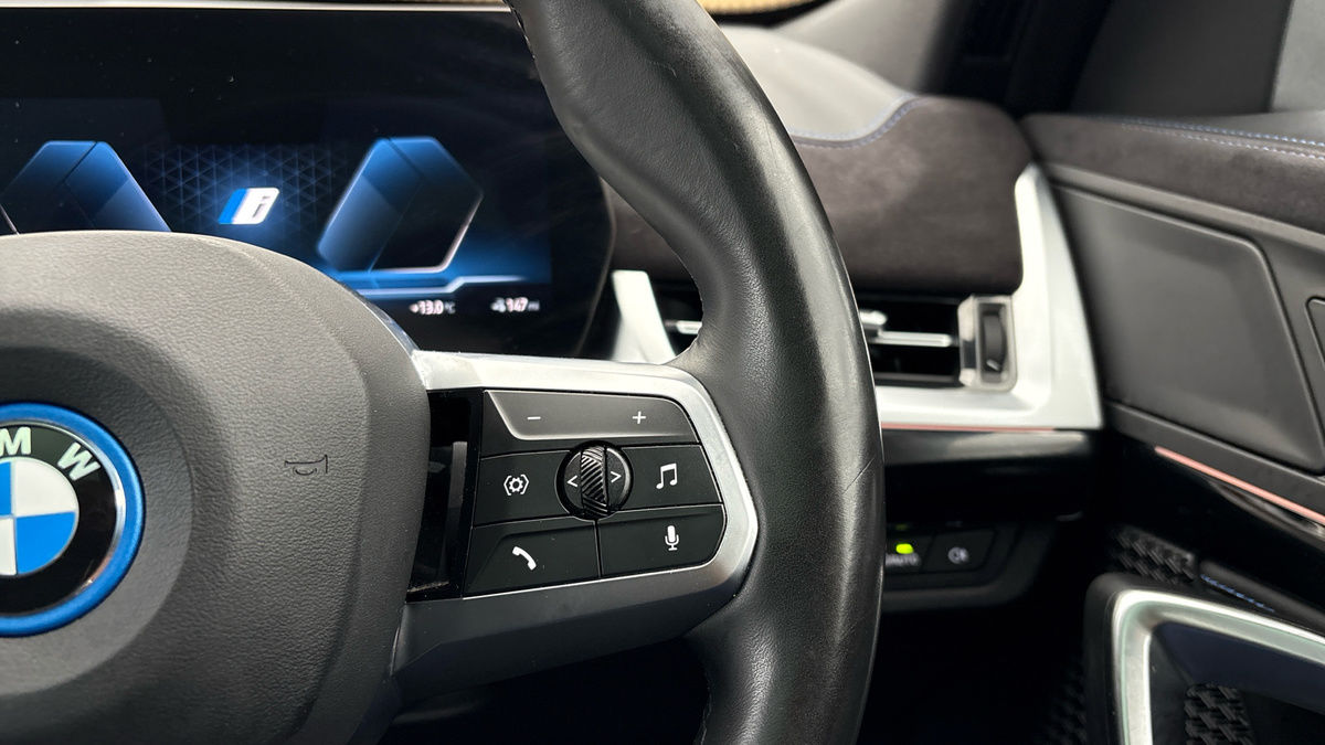 BMW iX2 Image 14
