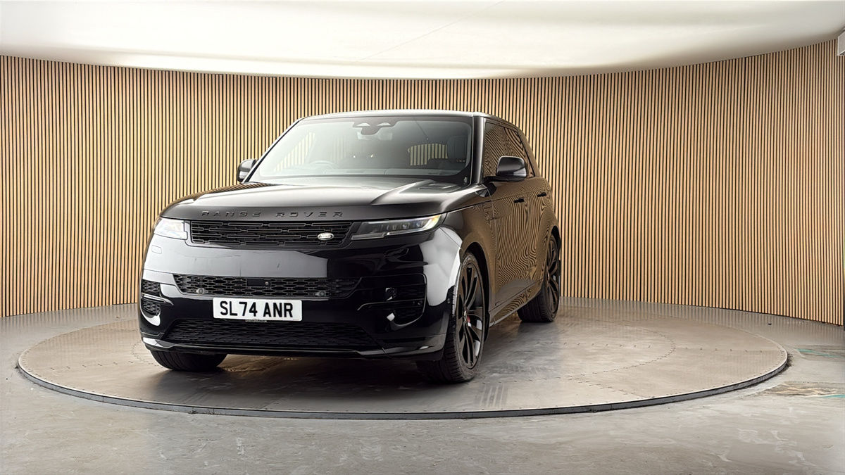More views of Land Rover Range Rover Sport