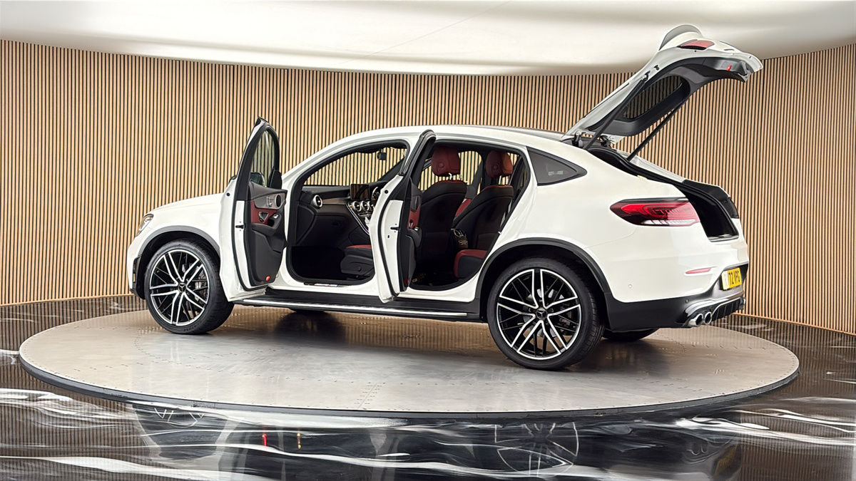 More views of Mercedes-Benz GLC
