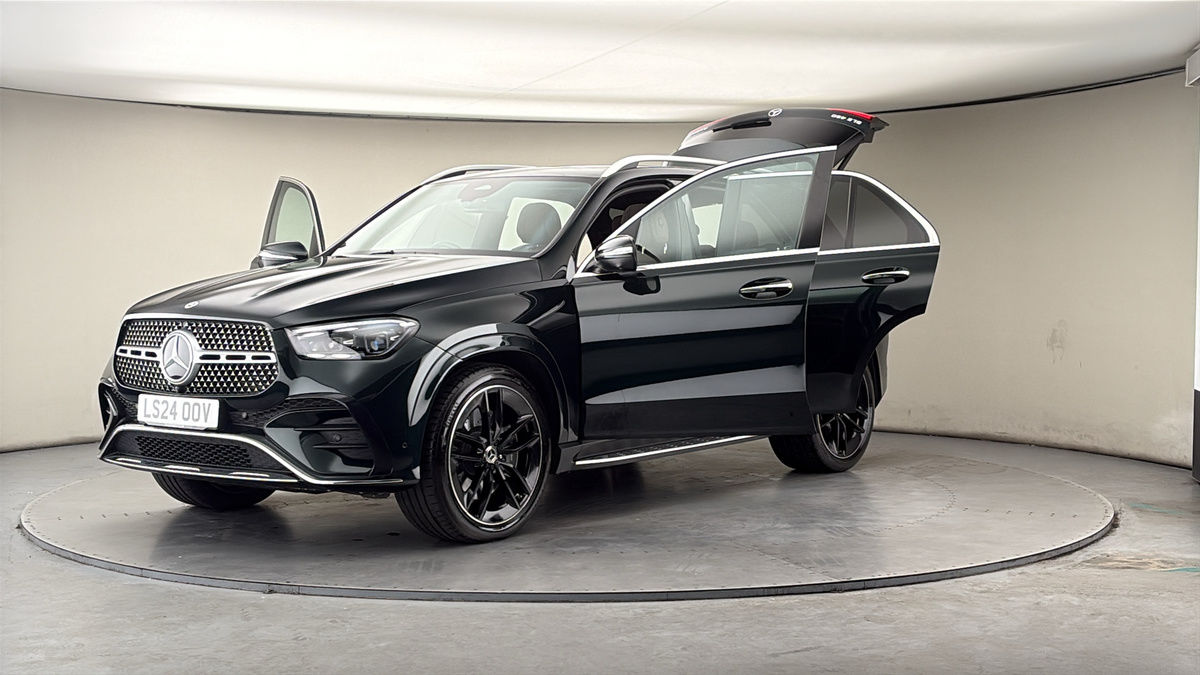 More views of Mercedes-Benz GLE