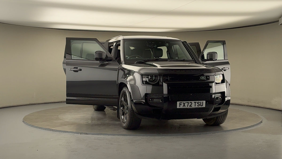 More views of Land Rover Defender 130